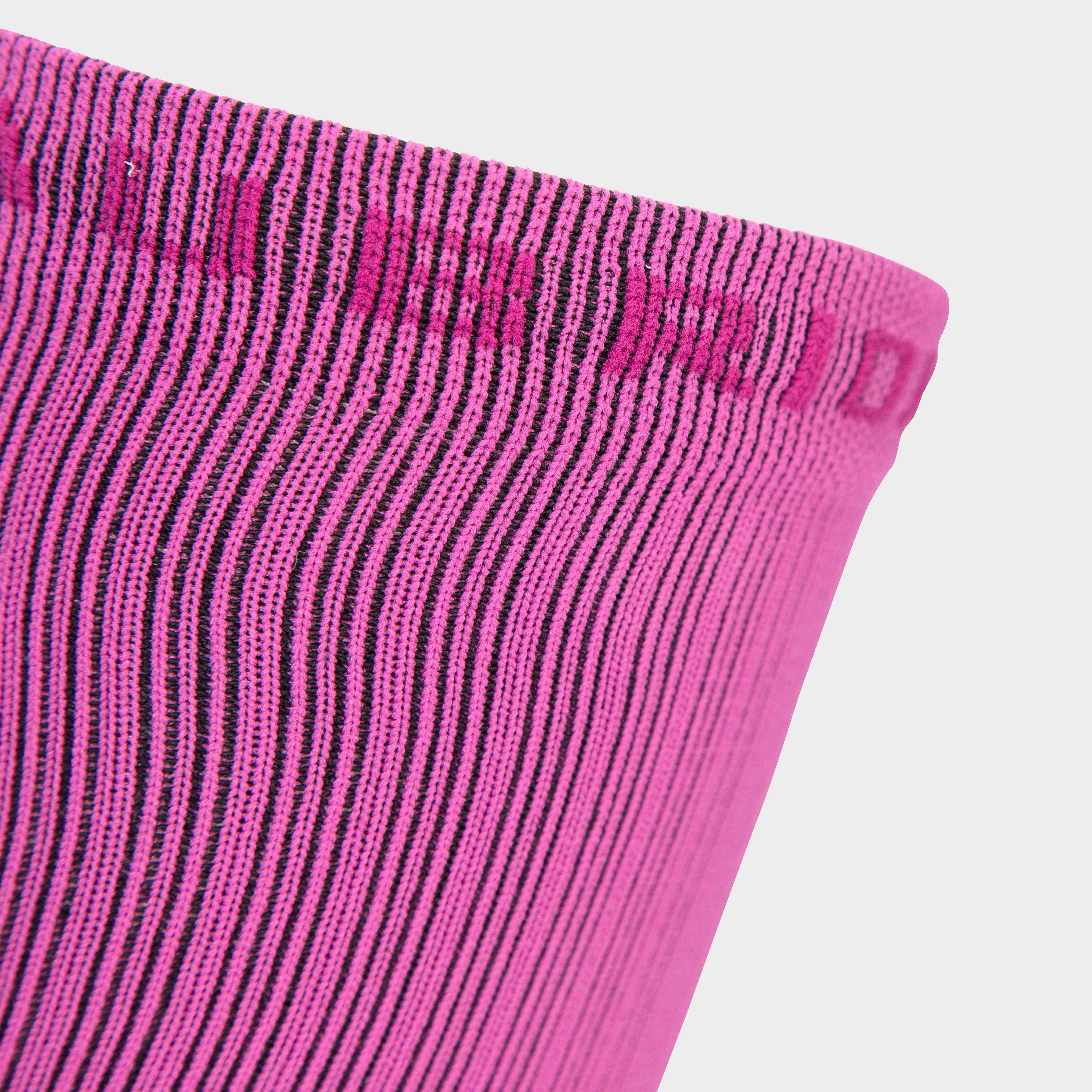 React Technical Socks Fuchsia