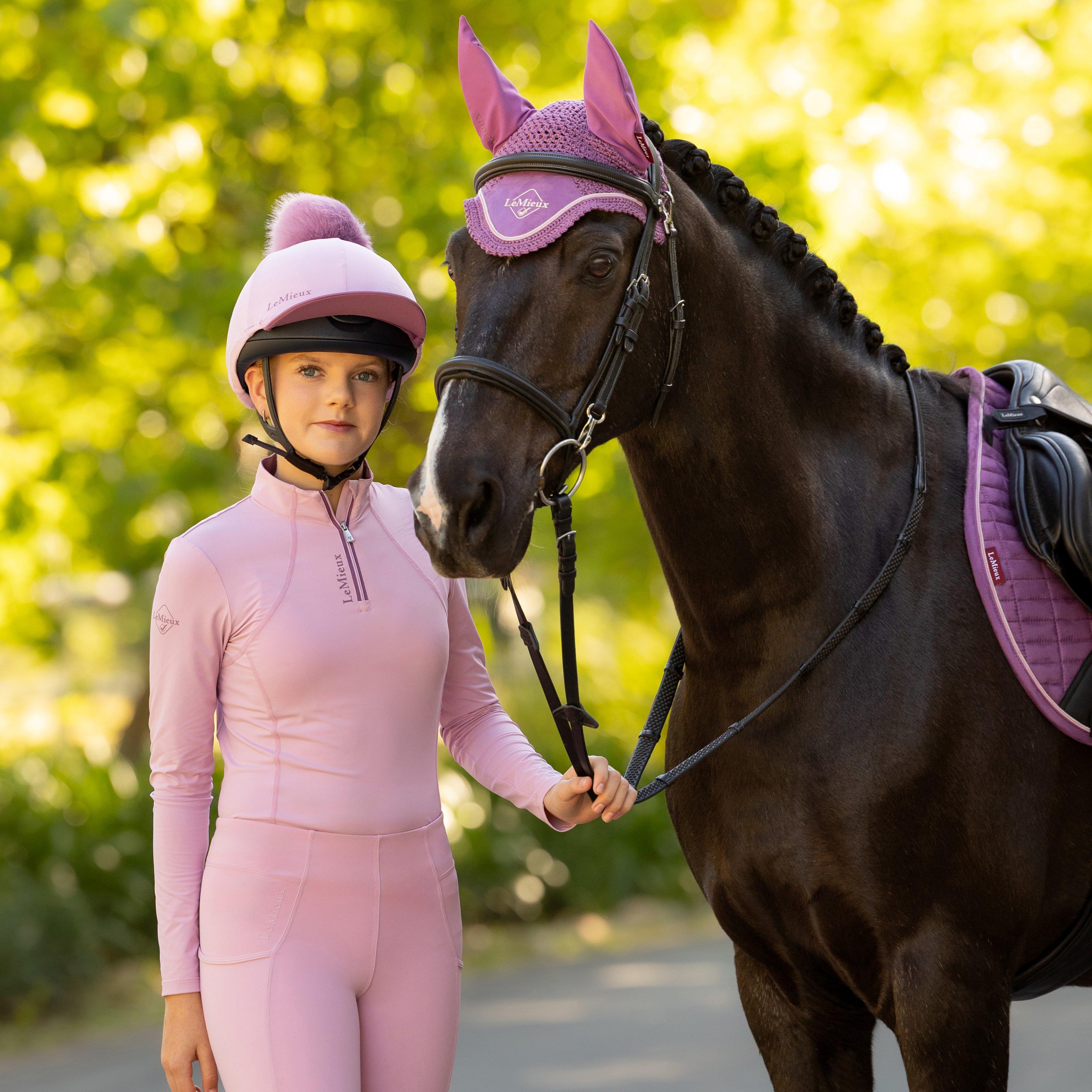 Classic Fly Hood Mallow