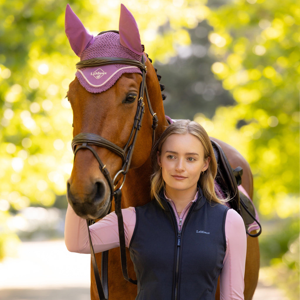 Classic Fly Hood Mallow