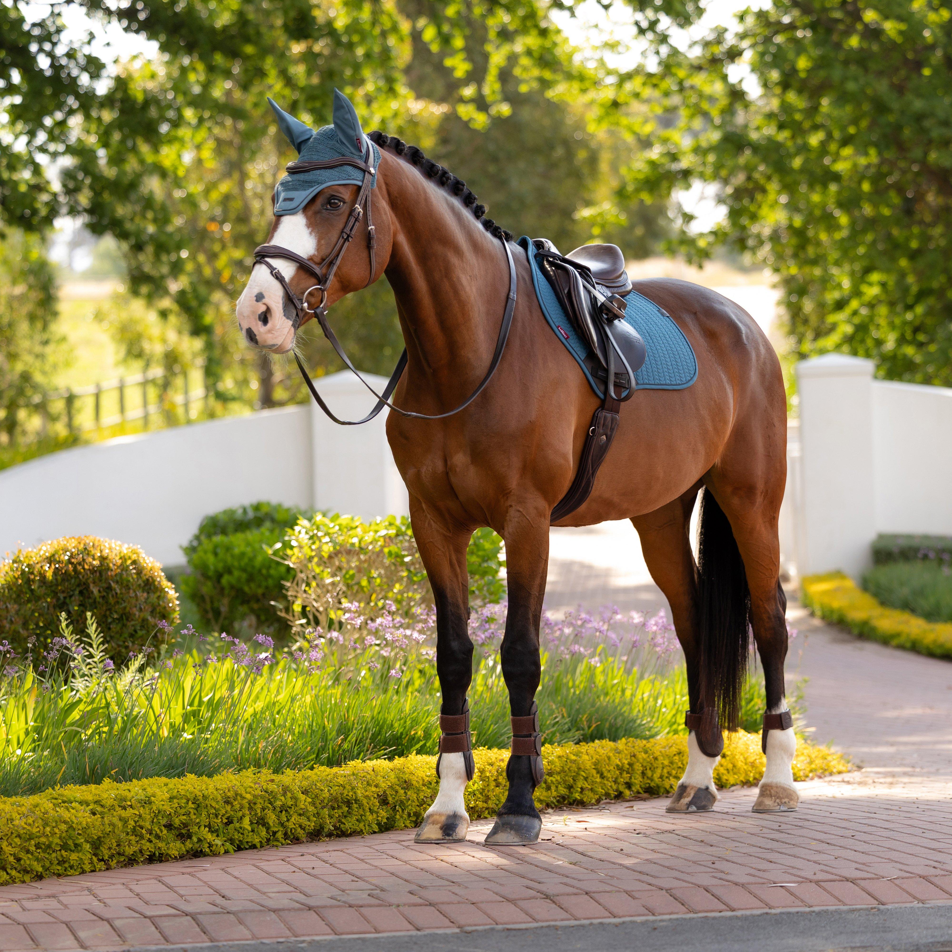 Essence Close Contact Square Saddle Pad Jungle