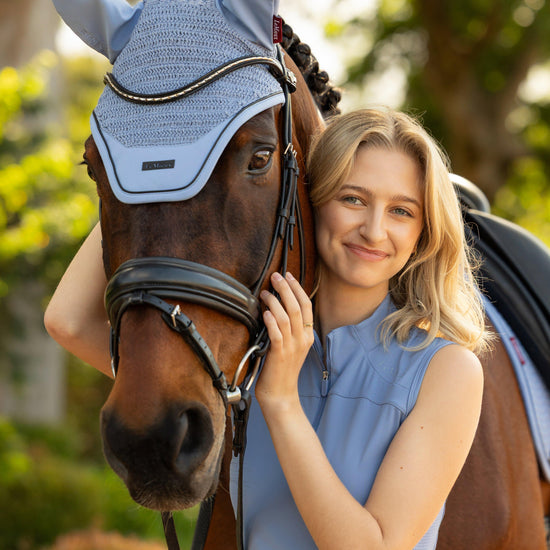 Essence Fly Hood Powder Blue