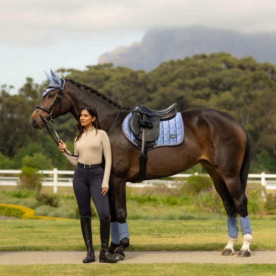 Loire Close Contact Saddle Pad Powder Blue