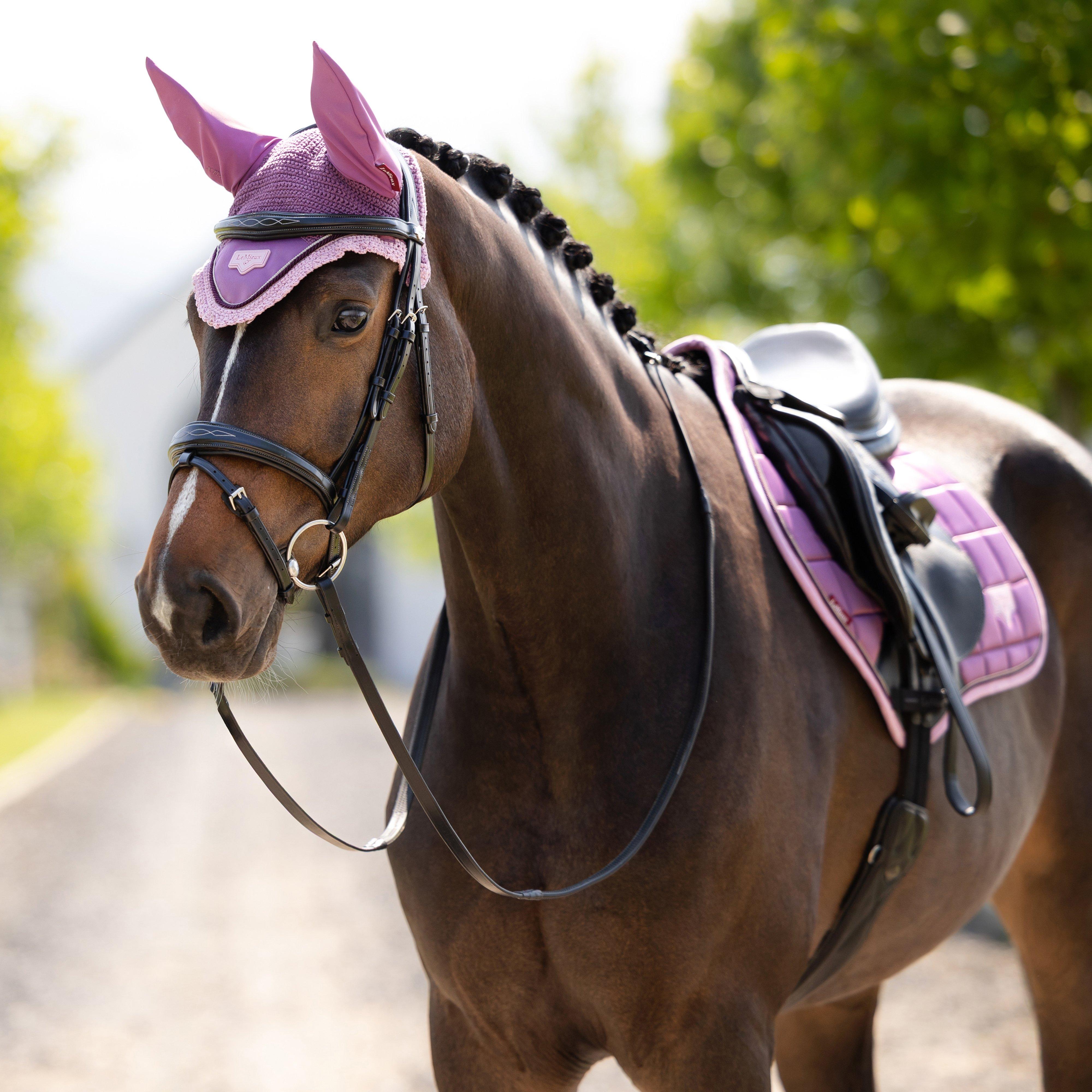 Loire Fly Hood Mallow