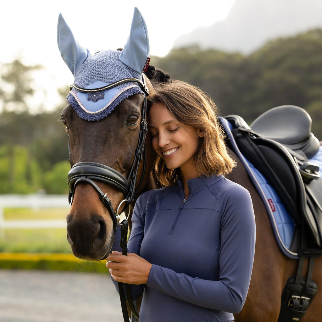 Loire Fly Hood Powder Blue