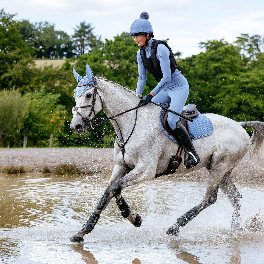 Suede Close Contact Saddle Pad Powder Blue