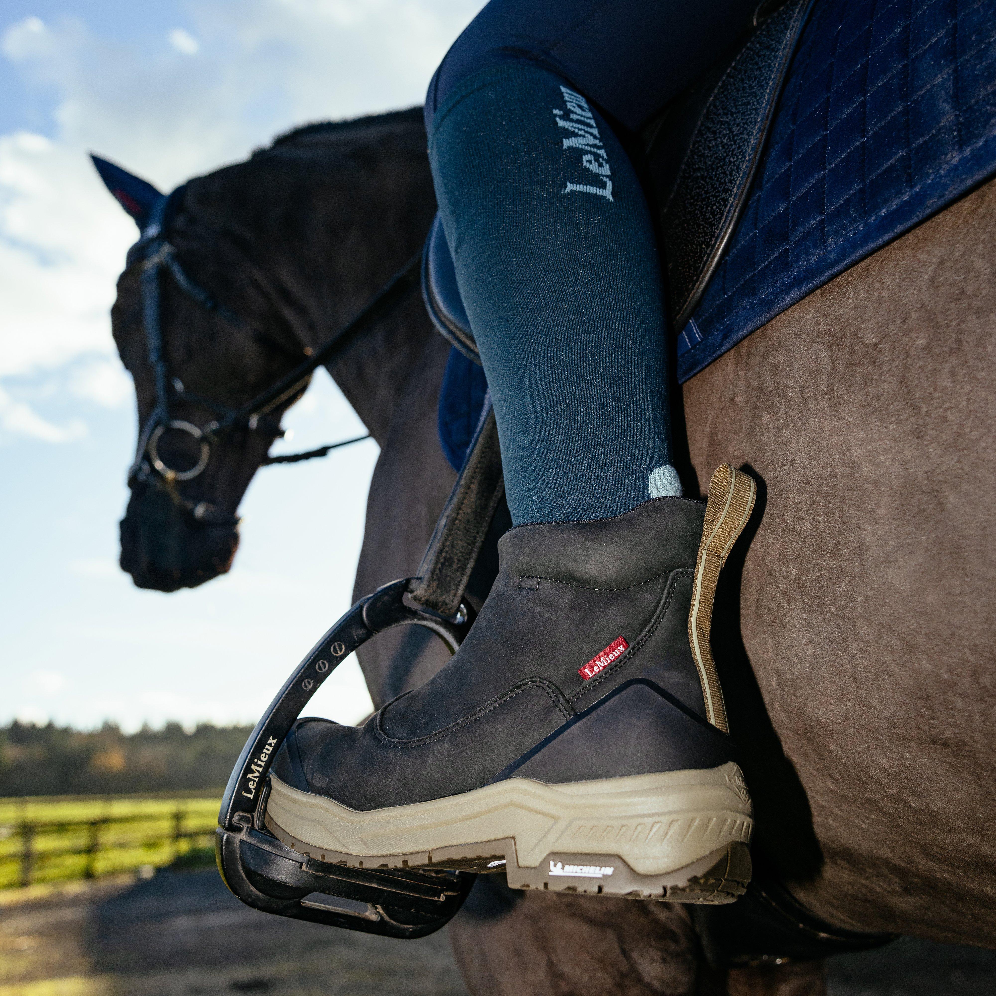 Women's Trex Zip Waterproof Boot Black