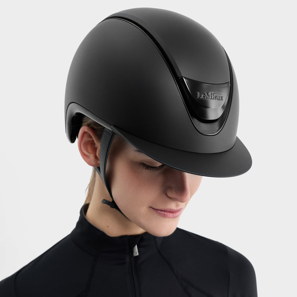 Unisex Verv® Competition Helmet