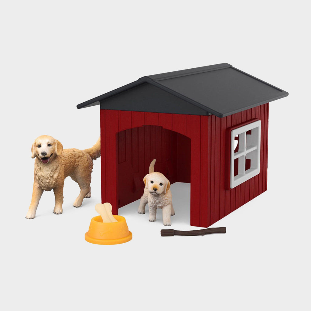 Dog Kennel with Golden Retriever