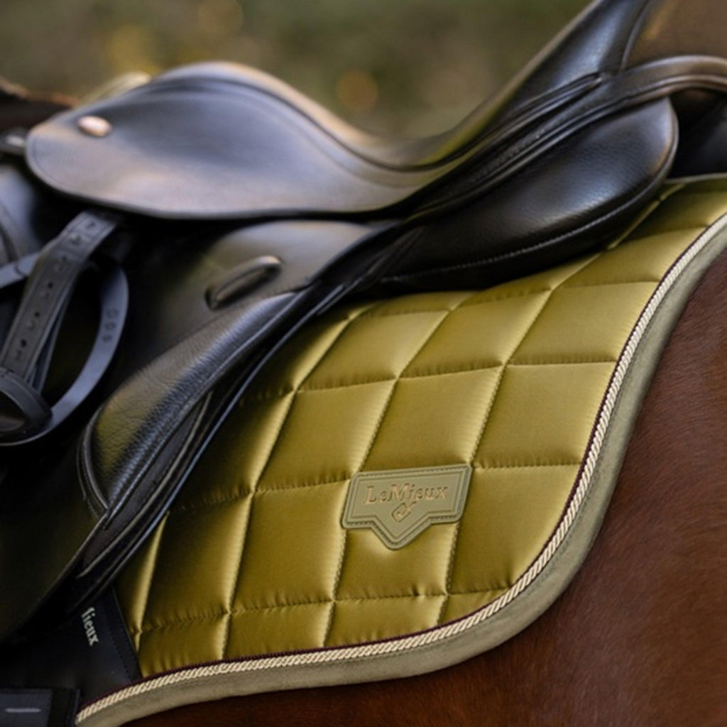 Loire Classic Close Contact Square